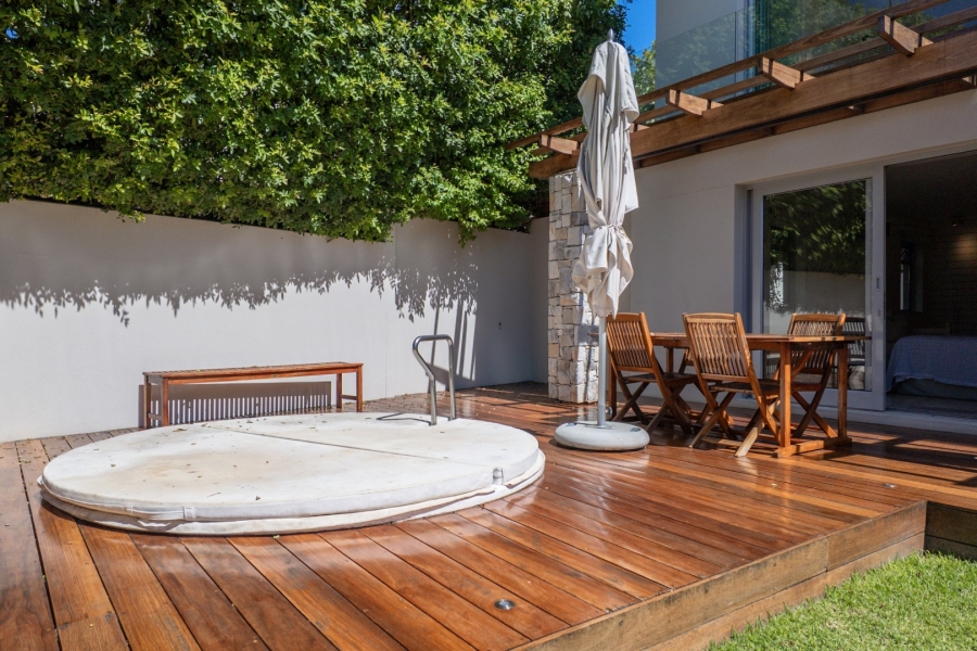 6 Bedroom Property for Sale in Keurbooms River Western Cape